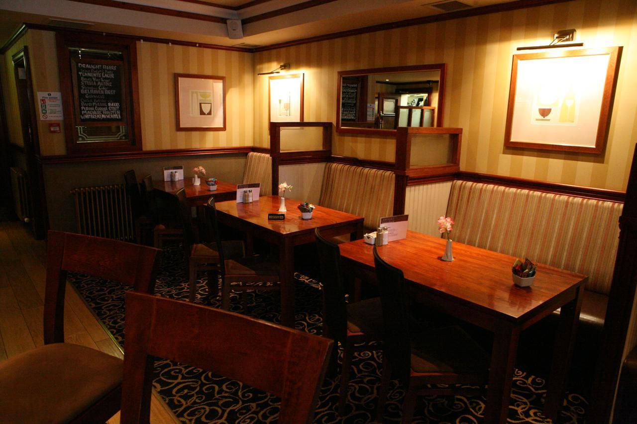 The Waterhouse Inn Balloch Exterior photo