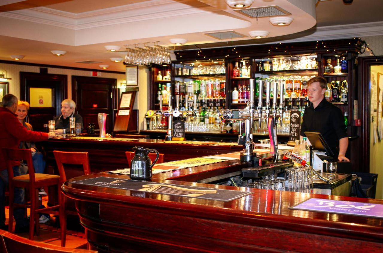 The Waterhouse Inn Balloch Exterior photo